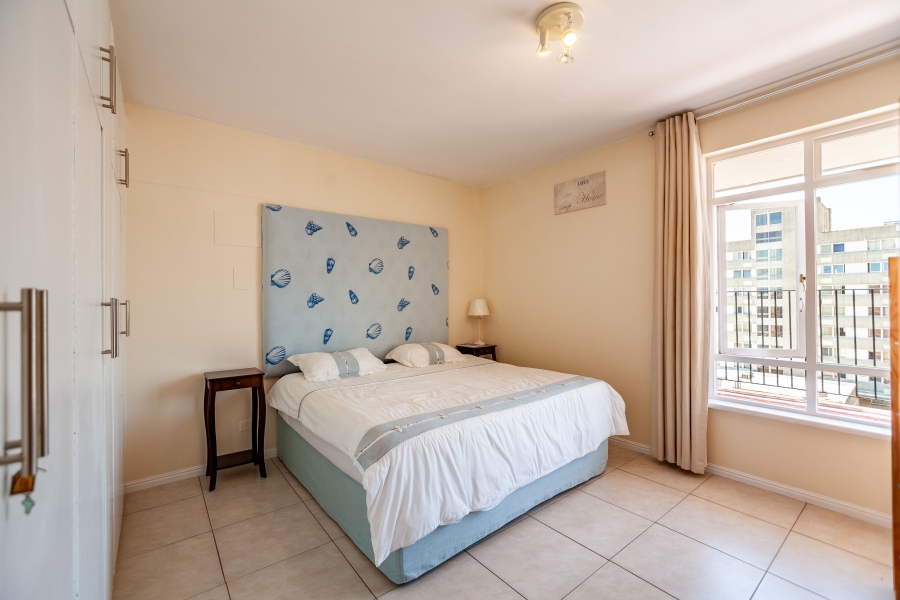 To Let 1 Bedroom Property for Rent in Sea Point Western Cape